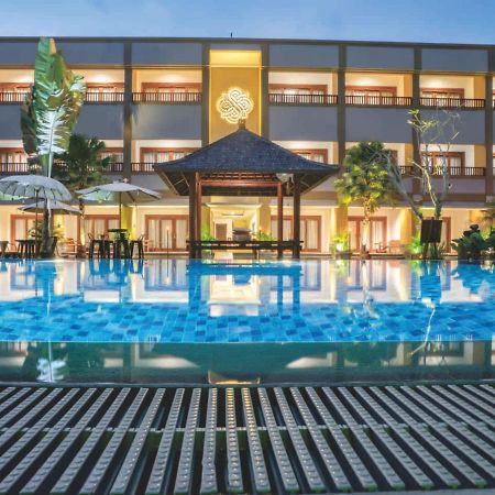 Sima Hotel Kuta  Екстер'єр фото